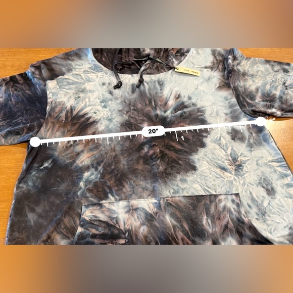 NWT Coco + Carmen Tie Dye Short Sleeve Hooded Dress With Pockets - Picture 8 of 9